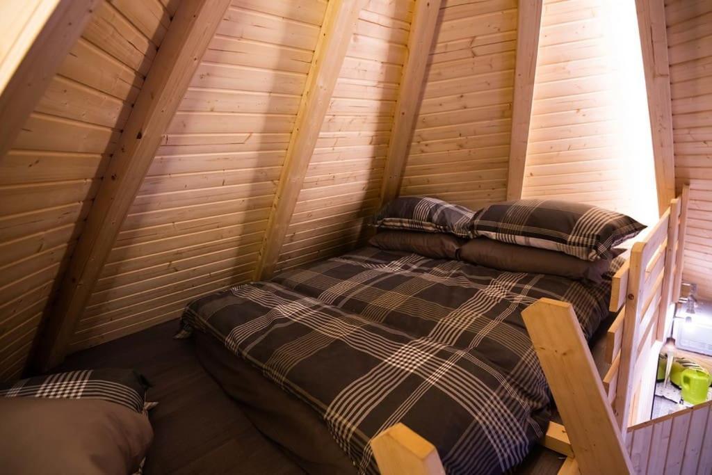 High Quality Cabin With Views Of Ben Nevis Banavie Exterior foto